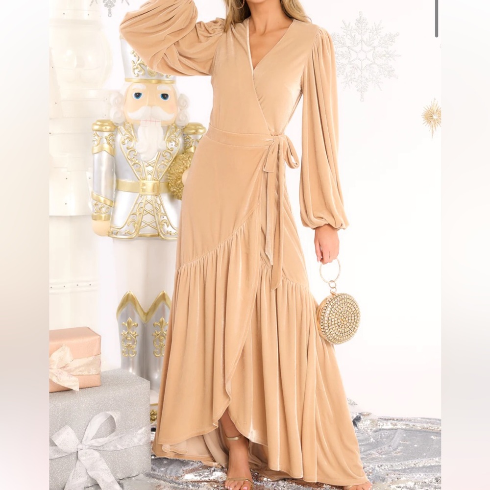 Red Dress Boutique An Absolute Treasure Dress